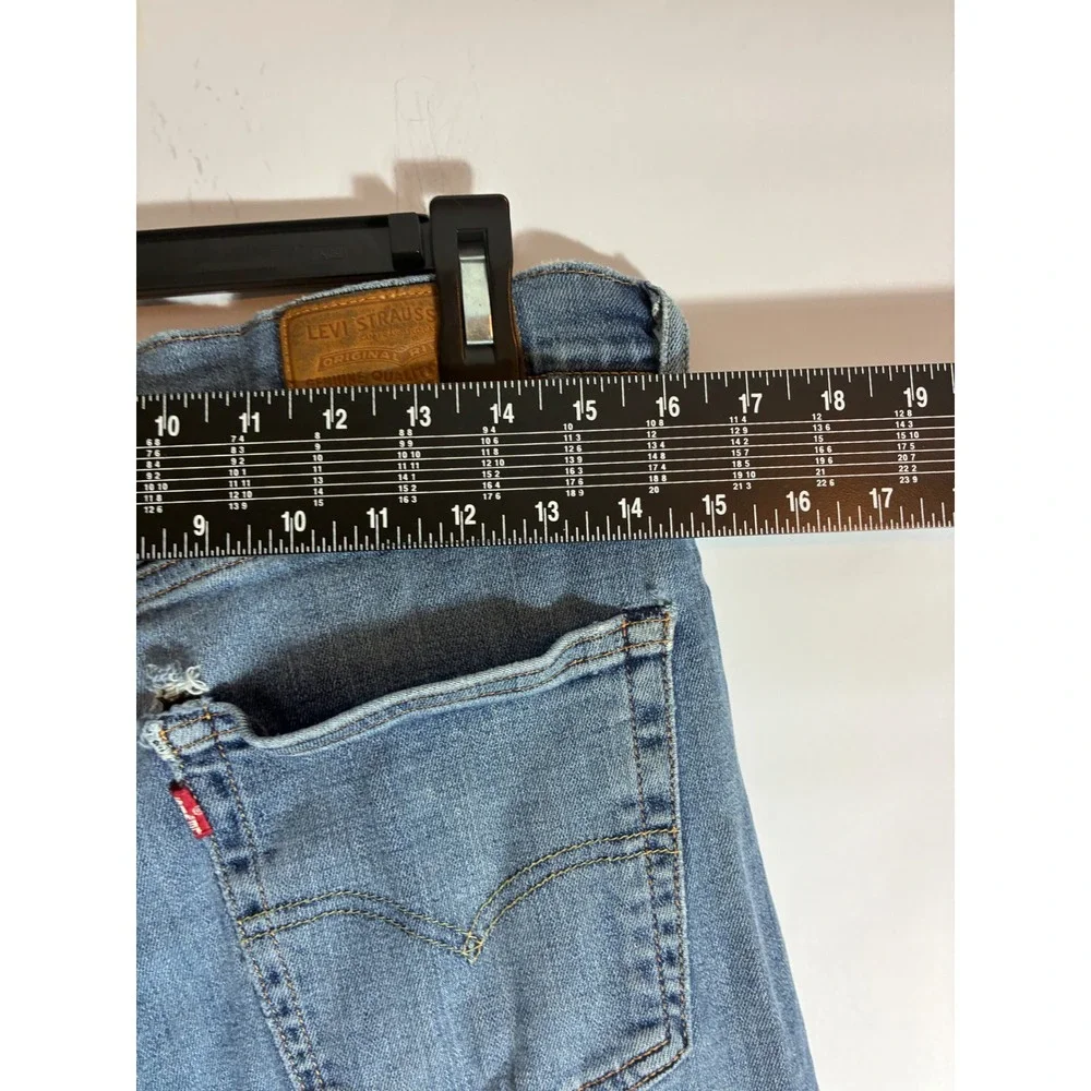 Levis 502 Regular Taper Premium Performance Distressed Jeans Blue W32 L34